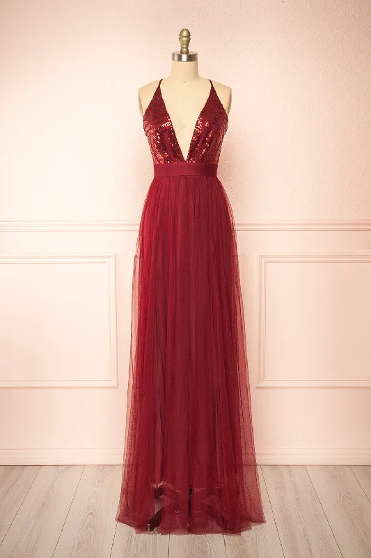 Midi dresses with tiered skirts for a bohemian festival look Kaia Burgundy | Sequin Gown Midi dresses with tiered skirts for a bohemian festival look Kaia Burgundy | Sequin Gown
