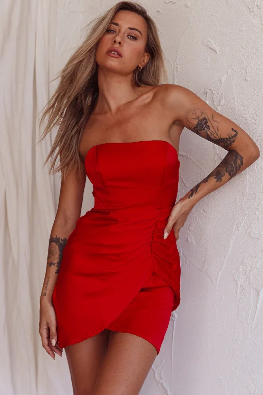 Mini dresses with ruched bodices for a feminine touch Siobhan Strapless Mini Dress Red Mini dresses with ruched bodices for a feminine touch Siobhan Strapless Mini Dress Red