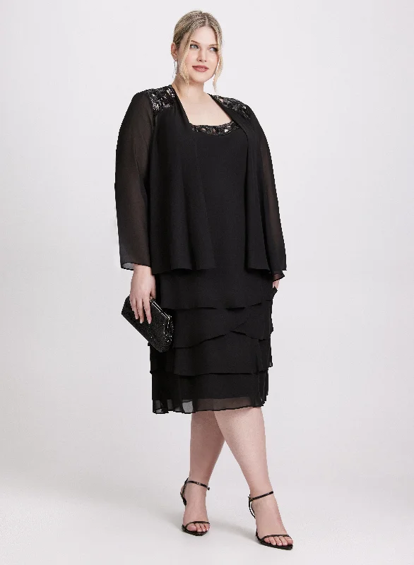 Midi dresses with tiered skirts for a bohemian festival look Tiered Dress & Jacket Set Midi dresses with tiered skirts for a bohemian festival look Tiered Dress & Jacket Set