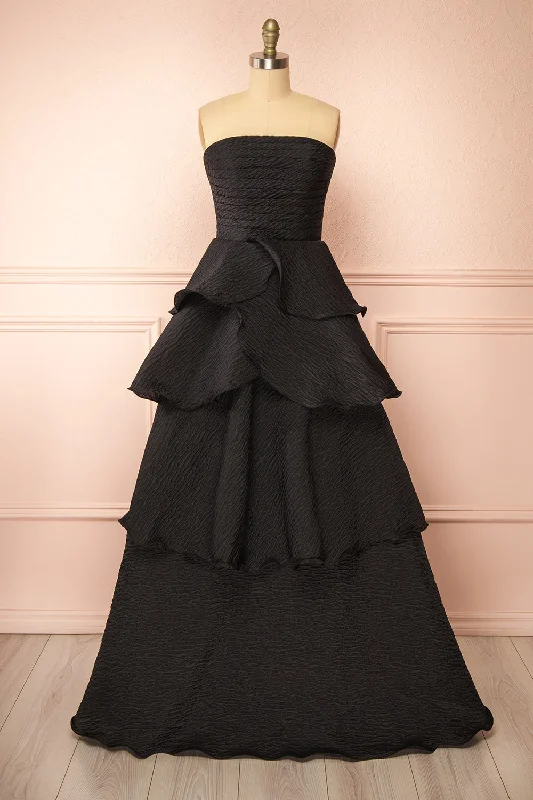 Midi dresses with keyhole backs for a flirty and unexpected detail Carrie | Black Layered Organza Maxi Dress Midi dresses with keyhole backs for a flirty and unexpected detail Carrie | Black Layered Organza Maxi Dress