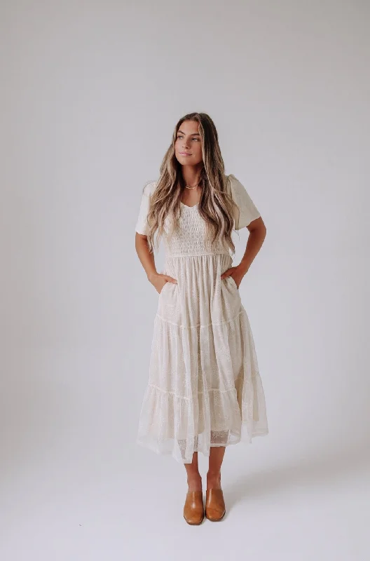 Everyday Dress with Thermal Insulation for Cold Weather​ Tayla Dress in Ivory Cream