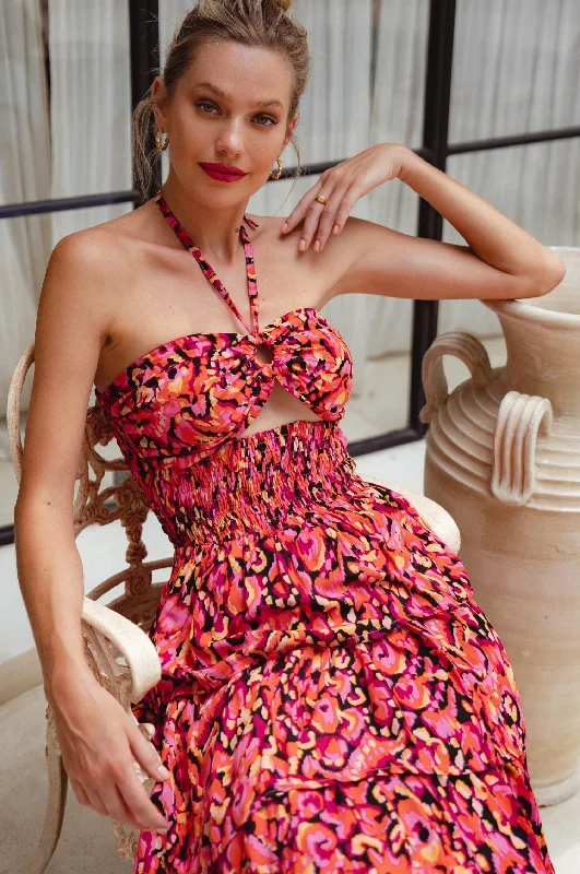 Midi dresses with ribbed textures for a unique and tactile appearance Roxane Halter Neck Midi Dress (Sale) Midi dresses with ribbed textures for a unique and tactile appearance Roxane Halter Neck Midi Dress (Sale)