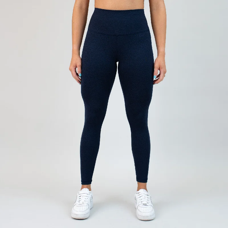Women's Tight Trousers with Rhinestone Embellishments in Silver for a Sparkly LookEl Toro Legging 23" - High Rise Women's Tight Trousers with Rhinestone Embellishments in Silver for a Sparkly LookEl Toro Legging 23" - High Rise