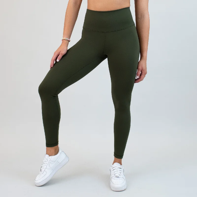 Plus Size Women's Embroidered Tight Trousers in White for a Feminine and Elegant StyleSuper High Legging - Higher Rise Plus Size Women's Embroidered Tight Trousers in White for a Feminine and Elegant StyleSuper High Legging - Higher Rise