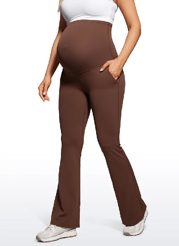 Plus Size Women's Printed Tight Trousers in Floral Patterns for a Spring - Inspired OutfitButterluxe Maternity Flare Pockets Leggings 31" - Super High Waist Plus Size Women's Printed Tight Trousers in Floral Patterns for a Spring - Inspired OutfitButterluxe Maternity Flare Pockets Leggings 31" - Super High Waist
