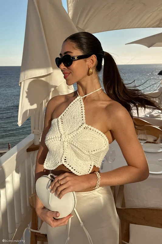 hand knitted women cardigan with artisanal charmBailey Floral Crochet Halter Top - Ivory hand knitted women cardigan with artisanal charmBailey Floral Crochet Halter Top - Ivory