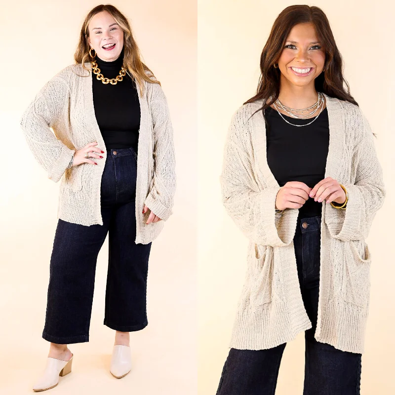boyfriend style women cardigan for a relaxed fitFashionable Comfort Knit Cardigan with Pockets in Light Taupe boyfriend style women cardigan for a relaxed fitFashionable Comfort Knit Cardigan with Pockets in Light Taupe