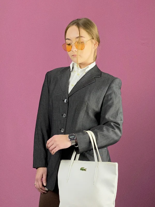 Plus Size Women's Embroidered Blazers in Floral Patterns for a Feminine TouchMax Mara Vintage Women's Suit Blazer - M Gray Wool Blend Plus Size Women's Embroidered Blazers in Floral Patterns for a Feminine TouchMax Mara Vintage Women's Suit Blazer - M Gray Wool Blend
