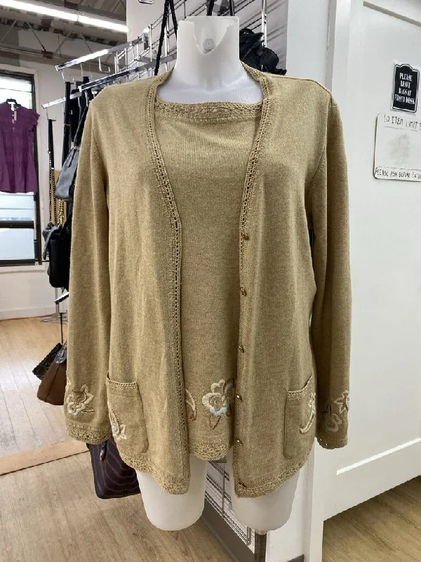 V - Neck Women's Ribbed Wool Sweaters for FallEscada wool/cashmere/silk/rayon sweater set 40 V - Neck Women's Ribbed Wool Sweaters for FallEscada wool/cashmere/silk/rayon sweater set 40