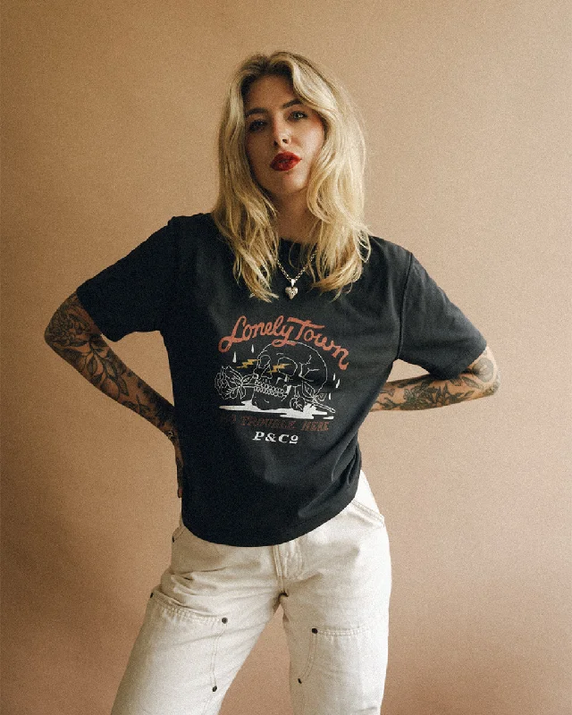 Organic Cotton Women T Shirt for Eco - Conscious WearersLonely Town T-Shirt - Heavy Washed Black Organic Cotton Women T Shirt for Eco - Conscious WearersLonely Town T-Shirt - Heavy Washed Black