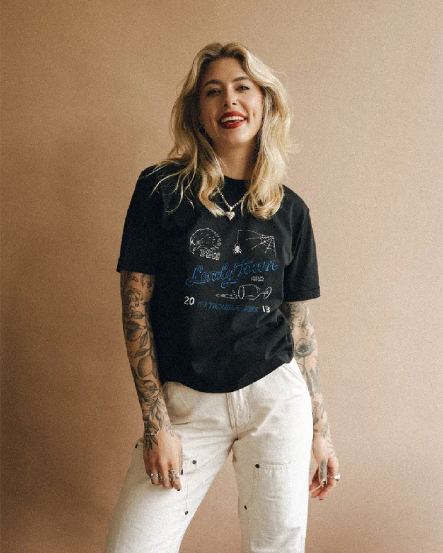 Plus Size Women T Shirt for a Comfortable and Flattering FitNo Trouble Here T-Shirt - Washed Black Plus Size Women T Shirt for a Comfortable and Flattering FitNo Trouble Here T-Shirt - Washed Black