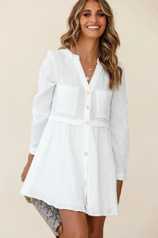 Halter Neck Women Dress to Show Off the Shoulders and NecklineHolly Long Sleeve Double Pocket Shirt Dress White Halter Neck Women Dress to Show Off the Shoulders and NecklineHolly Long Sleeve Double Pocket Shirt Dress White