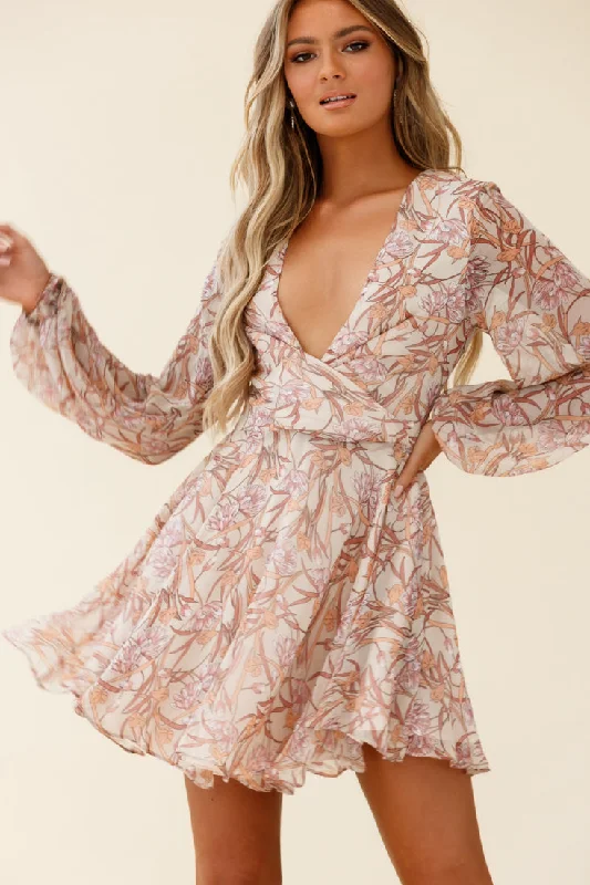 Halter Neck Women Dress to Show Off the Shoulders and NecklineJessinta Long Sleeve Pintuck Waist Dress Floral Print Nude Halter Neck Women Dress to Show Off the Shoulders and NecklineJessinta Long Sleeve Pintuck Waist Dress Floral Print Nude