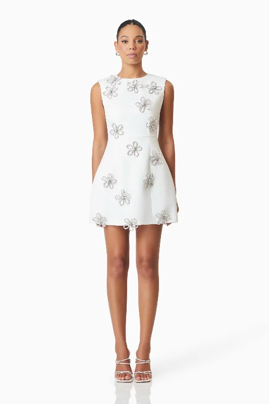 Halter Neck Women Dress to Show Off the Shoulders and NecklineMaiara Diamante Mini Dress In White Halter Neck Women Dress to Show Off the Shoulders and NecklineMaiara Diamante Mini Dress In White