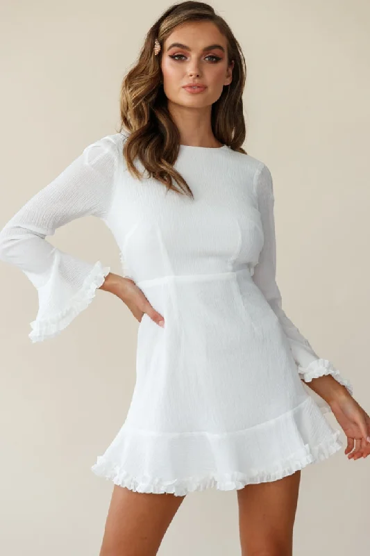 Pleated Women Dress with a Timeless and Elegant TextureMarta Flared Cuff Cut-Out Back Dress White Pleated Women Dress with a Timeless and Elegant TextureMarta Flared Cuff Cut-Out Back Dress White