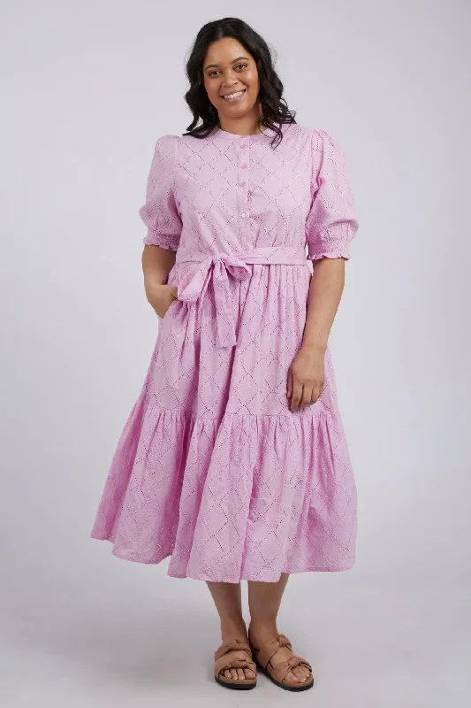 Long - Sleeve Women Dress in Velvet for a Luxurious Winter LookOttilie Lilac Broderie SS Midi Dress Long - Sleeve Women Dress in Velvet for a Luxurious Winter LookOttilie Lilac Broderie SS Midi Dress