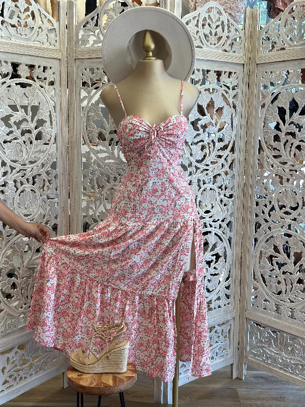 Ball Gown Women Dress with a Full Skirt for a Princess - like LookPink Floral Maxi Dress Ball Gown Women Dress with a Full Skirt for a Princess - like LookPink Floral Maxi Dress