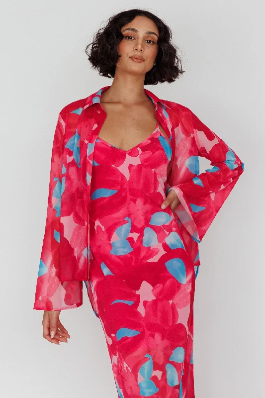 Halter Neck Women Dress to Show Off the Shoulders and NecklineStasi Flared Cuff Long Sleeve Shirt Floral Pink Halter Neck Women Dress to Show Off the Shoulders and NecklineStasi Flared Cuff Long Sleeve Shirt Floral Pink