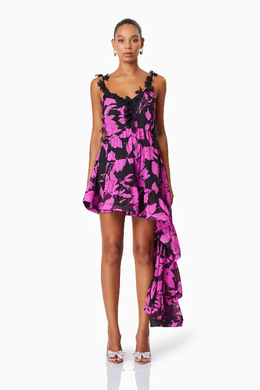 Empire Waist Women Dress to Accentuate the Bust and Conceal the WaistYuna Party Mini Dress In Pink Empire Waist Women Dress to Accentuate the Bust and Conceal the WaistYuna Party Mini Dress In Pink