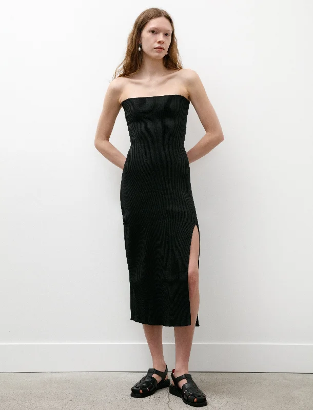 Long - Sleeve Women Dress in Velvet for a Luxurious Winter Look Long - Sleeve Women Dress in Velvet for a Luxurious Winter Look Portrait HS Strapless Dress Black Long - Sleeve Women Dress in Velvet for a Luxurious Winter Look Long - Sleeve Women Dress in Velvet for a Luxurious Winter Look Portrait HS Strapless Dress Black