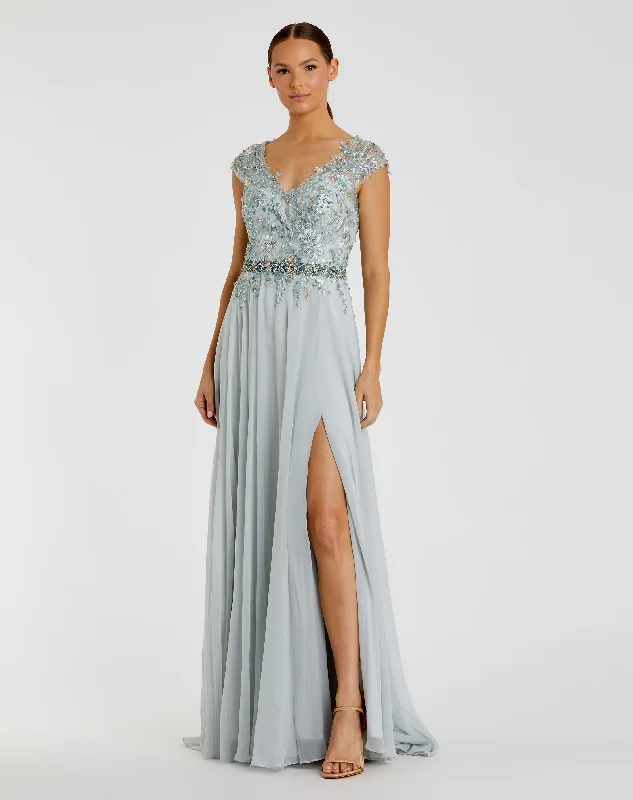 Maxi dresses with pom - pom trims for a playful and festive lookEmbellished Cap Sleeve Bodice Flowy Gown Maxi dresses with pom - pom trims for a playful and festive lookEmbellished Cap Sleeve Bodice Flowy Gown