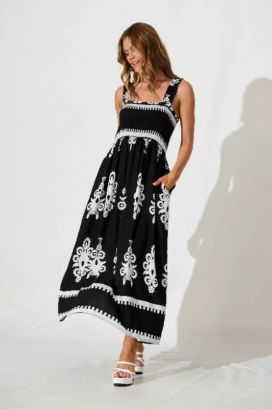 Maxi dresses with an empire waist for a flattering fit on all body typesEvanston Maxi Dress In Black With White Print Maxi dresses with an empire waist for a flattering fit on all body typesEvanston Maxi Dress In Black With White Print