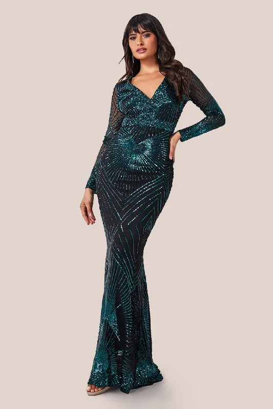 Maxi dresses with a gathered skirt for a voluminous and dramatic effectGoddiva Starburst Effect Maxi Dress - Emerald Maxi dresses with a gathered skirt for a voluminous and dramatic effectGoddiva Starburst Effect Maxi Dress - Emerald