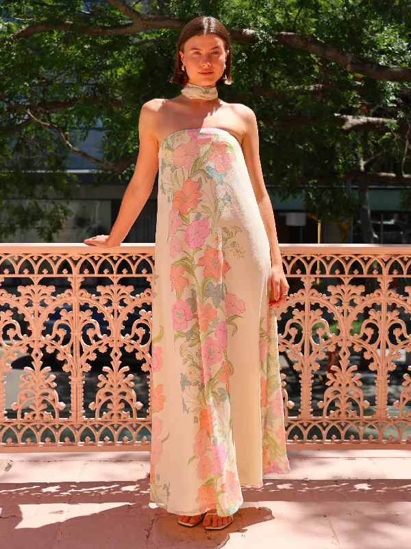 Maxi dresses with beaded embellishments for a fancy and luxurious eventHansen & Gretel Ischia Dress in Flower Market Maxi dresses with beaded embellishments for a fancy and luxurious eventHansen & Gretel Ischia Dress in Flower Market
