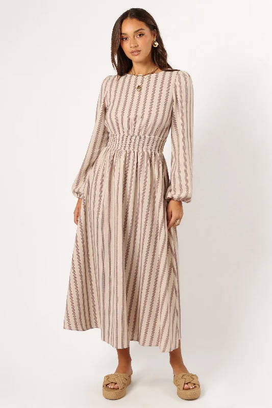 Maxi dresses with a keyhole back for a sexy detailJimi Long Sleeve Maxi Dress - Brown Stripe Maxi dresses with a keyhole back for a sexy detailJimi Long Sleeve Maxi Dress - Brown Stripe