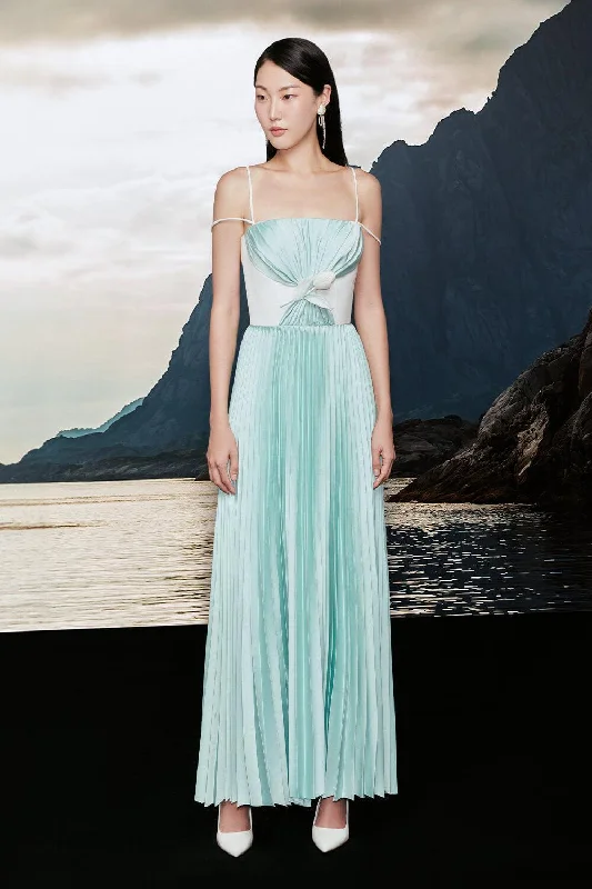 Maxi dresses with a ruffled neckline for a charming lookNile Pleated Spaghetti Strap Silk Taffeta Ankle Length Dress Maxi dresses with a ruffled neckline for a charming lookNile Pleated Spaghetti Strap Silk Taffeta Ankle Length Dress