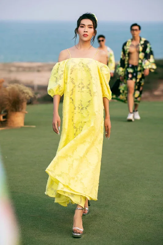 Maxi dresses with geometric prints for a contemporary aestheticReese Flared Off-Shoulder Brocade Organza Maxi Dress Maxi dresses with geometric prints for a contemporary aestheticReese Flared Off-Shoulder Brocade Organza Maxi Dress