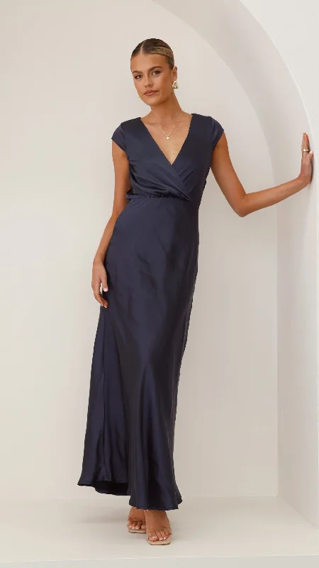 Maxi dresses with an asymmetric hem for a fashion - forward and eye - catching designSelma Maxi Dress - Navy Maxi dresses with an asymmetric hem for a fashion - forward and eye - catching designSelma Maxi Dress - Navy