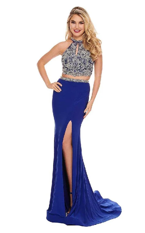 Wedding guest dresses with gathered skirts and V - necklinesRachel Allan Prom Long Halter Mermaid Fit Gown 6641 Wedding guest dresses with gathered skirts and V - necklinesRachel Allan Prom Long Halter Mermaid Fit Gown 6641