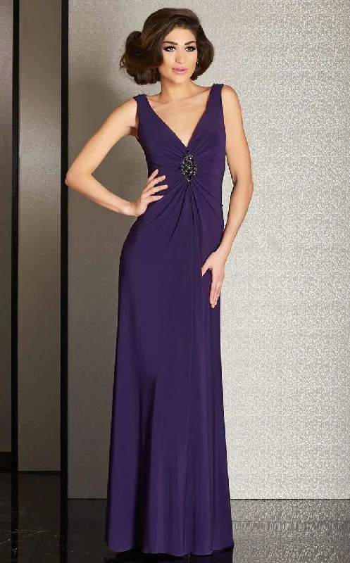 Formal dresses with fringe - trimmed sleeves and wrap - around styles for a bohemian - inspired formal eventClarisse - M6252 Classic V-Neckline Evening Gown Formal dresses with fringe - trimmed sleeves and wrap - around styles for a bohemian - inspired formal eventClarisse - M6252 Classic V-Neckline Evening Gown