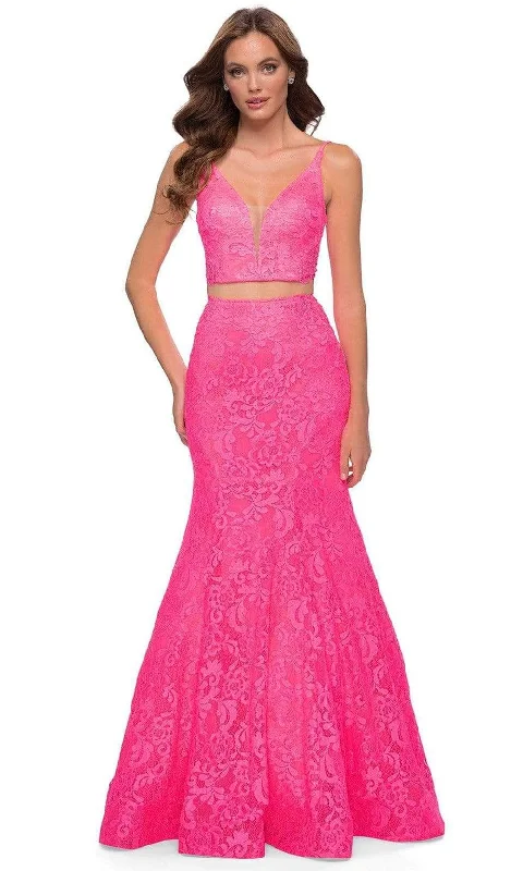 Formal dresses with cold - shoulder ruffled sleeves and floral prints for a romantic and trendy formal styleLa Femme - 29967 Two Piece Floral Junior Prom Trumpet Formal dresses with cold - shoulder ruffled sleeves and floral prints for a romantic and trendy formal styleLa Femme - 29967 Two Piece Floral Junior Prom Trumpet