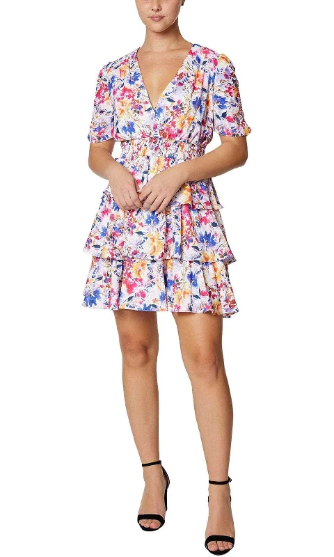Mini cocktail dresses with a beaded bodice and a flirty A - line skirtLaundry HV03D01 - Floral Tiered Casual Dress Mini cocktail dresses with a beaded bodice and a flirty A - line skirtLaundry HV03D01 - Floral Tiered Casual Dress