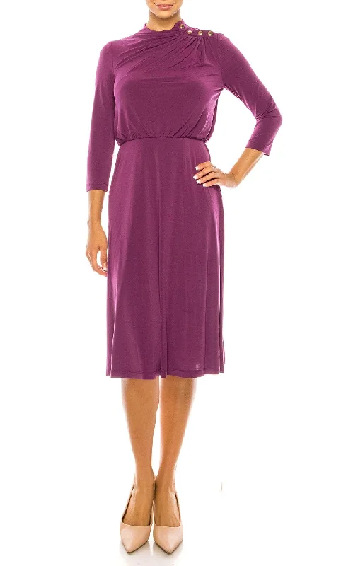 Cocktail dresses with a fringe detail and a sleeveless designLondon Times T6003M - Button Detail Ruched Formal Dress Cocktail dresses with a fringe detail and a sleeveless designLondon Times T6003M - Button Detail Ruched Formal Dress