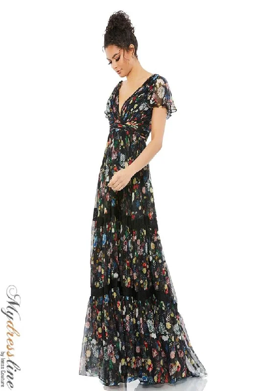 Prom dresses with lace - trimmed sleeves and empire - style waists for a flattering and vintage - inspired formal affairMac Duggal 67934 Prom dresses with lace - trimmed sleeves and empire - style waists for a flattering and vintage - inspired formal affairMac Duggal 67934