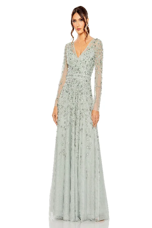 Prom dresses with side - slit pockets and solid - color fabrics for a practical and stylish formal lookMac Duggal 9131 Prom dresses with side - slit pockets and solid - color fabrics for a practical and stylish formal lookMac Duggal 9131