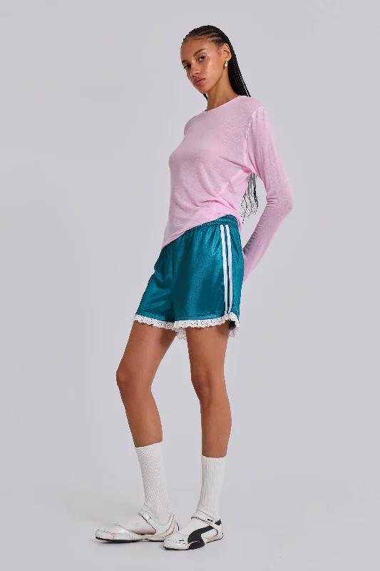 Plus Size Women Shorts with a Comfortable and Stylish FitBronwyn Broderie Football Shorts Plus Size Women Shorts with a Comfortable and Stylish FitBronwyn Broderie Football Shorts