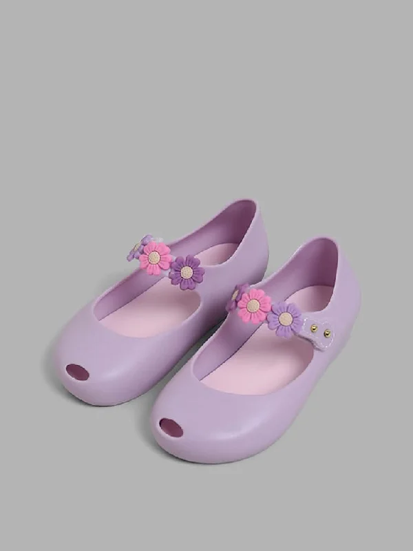 Patterned Geometric Women Shorts for a Modern AppealYellow Lilac Floral Mary Jane Shoes Patterned Geometric Women Shorts for a Modern AppealYellow Lilac Floral Mary Jane Shoes