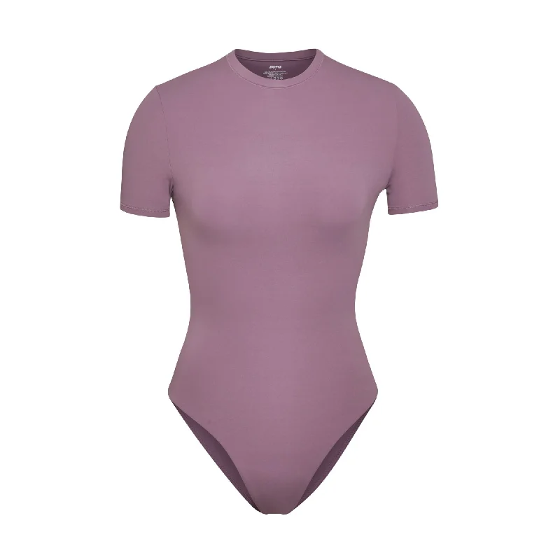 High - Neck Bodysuits for a Modest and Sophisticated LookFITS EVERYBODY T-SHIRT BODYSUIT | PLUM High - Neck Bodysuits for a Modest and Sophisticated LookFITS EVERYBODY T-SHIRT BODYSUIT | PLUM