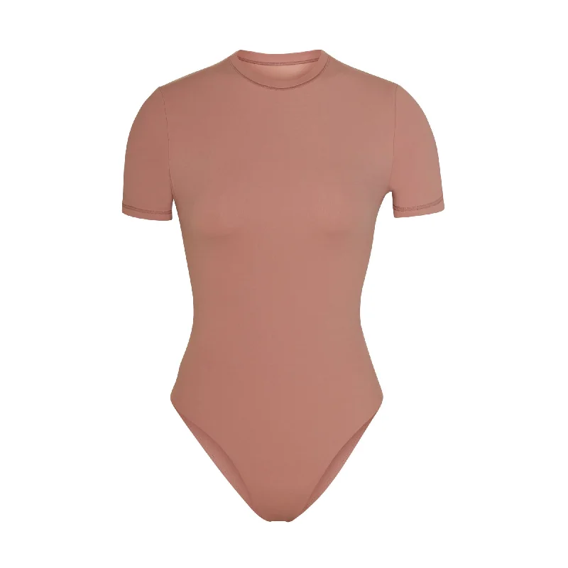 Long - Sleeve Bodysuits for Cold Weather LayeringFITS EVERYBODY T-SHIRT BODYSUIT | ROSE CLAY Long - Sleeve Bodysuits for Cold Weather LayeringFITS EVERYBODY T-SHIRT BODYSUIT | ROSE CLAY