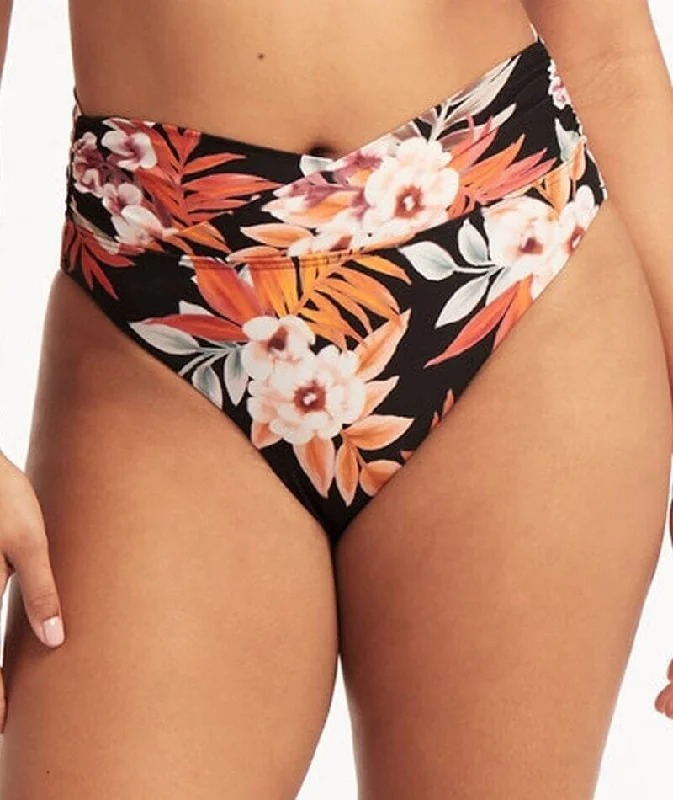 Striped bikini with a classic pattern for a timeless beach aestheticSea Level Escape Wrap High Waist Brief - Black Striped bikini with a classic pattern for a timeless beach aestheticSea Level Escape Wrap High Waist Brief - Black